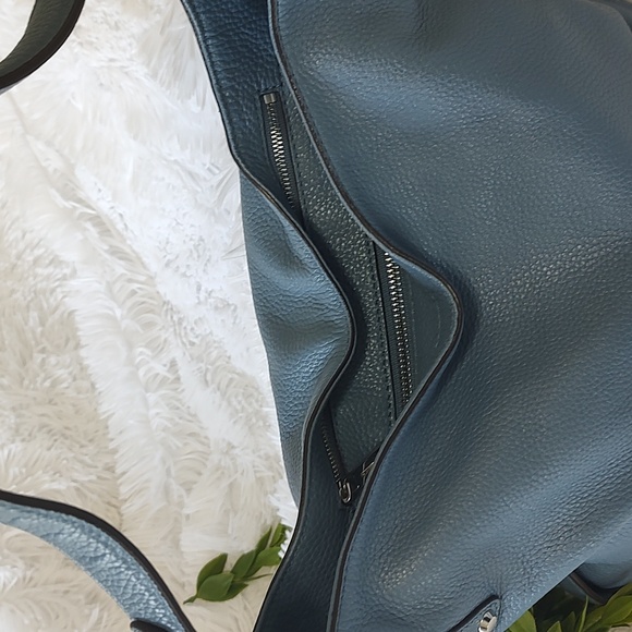 EUC Michael Kors Hobo Bag - Picture 5 of 9